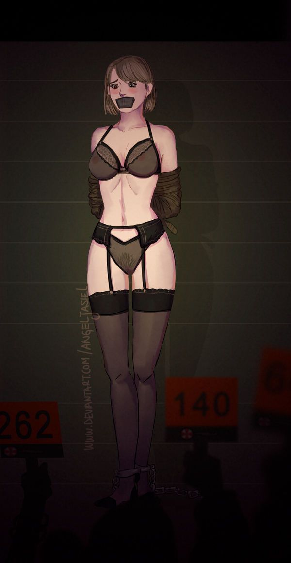 resident-evil-hentai-porn-–-pale-skin,-stockings,-black-bra,-auction